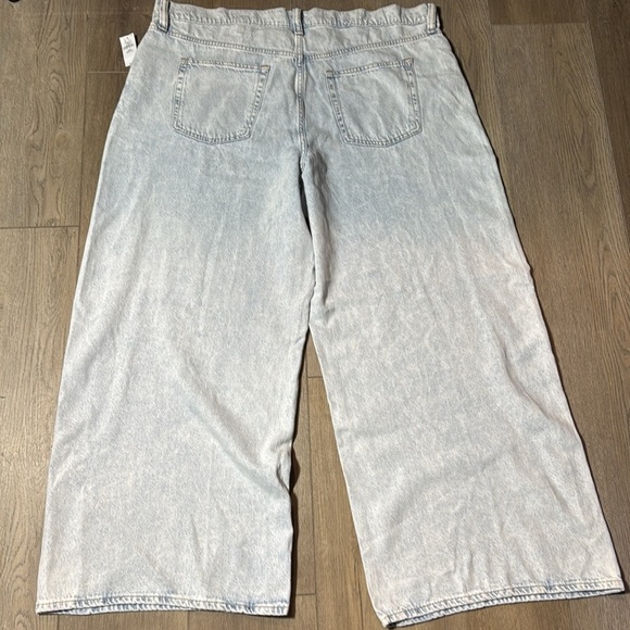 NWT! GAP Light Indigo Low Slung UltraSoft Extra Baggy Jeans - Size 35/20 🔹 - Picture 13 of 14